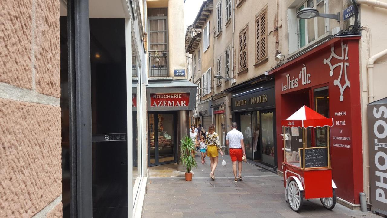 La Maison Bleue, Un Emplacement De Choix A 罗德兹 外观 照片
