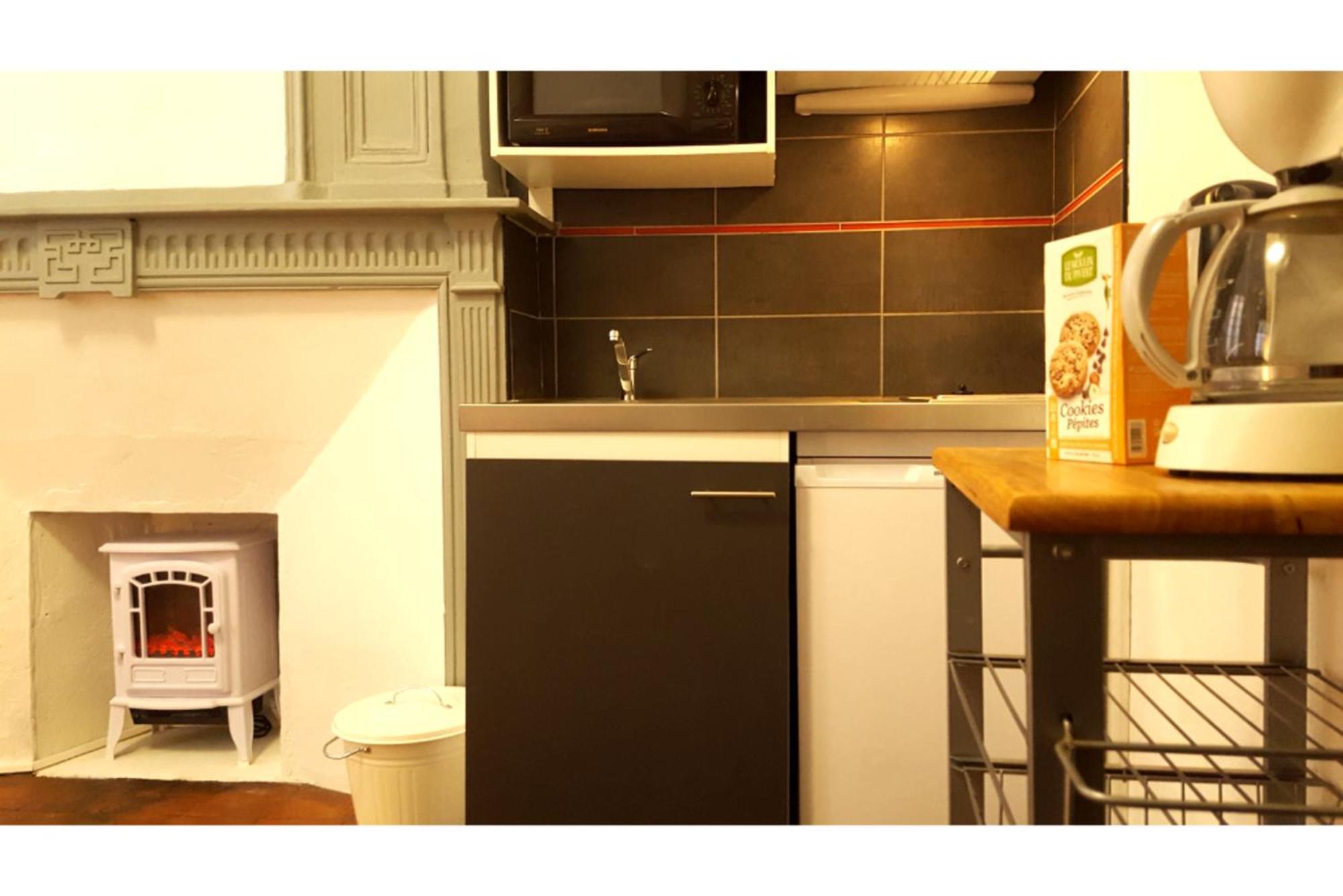 La Maison Bleue, Un Emplacement De Choix A 罗德兹 外观 照片