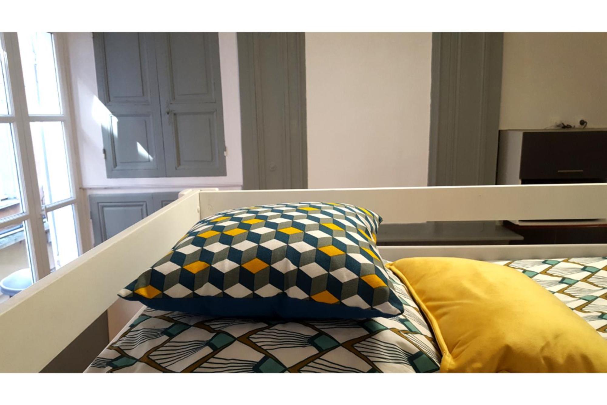 La Maison Bleue, Un Emplacement De Choix A 罗德兹 外观 照片